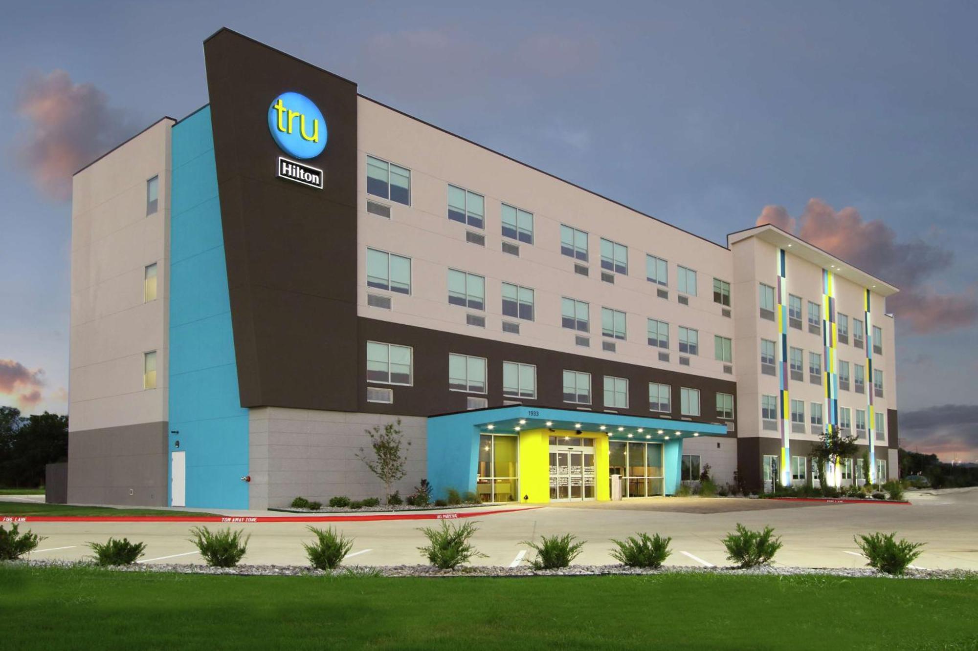 Tru By Hilton Bryan College Station Hotel Exterior photo