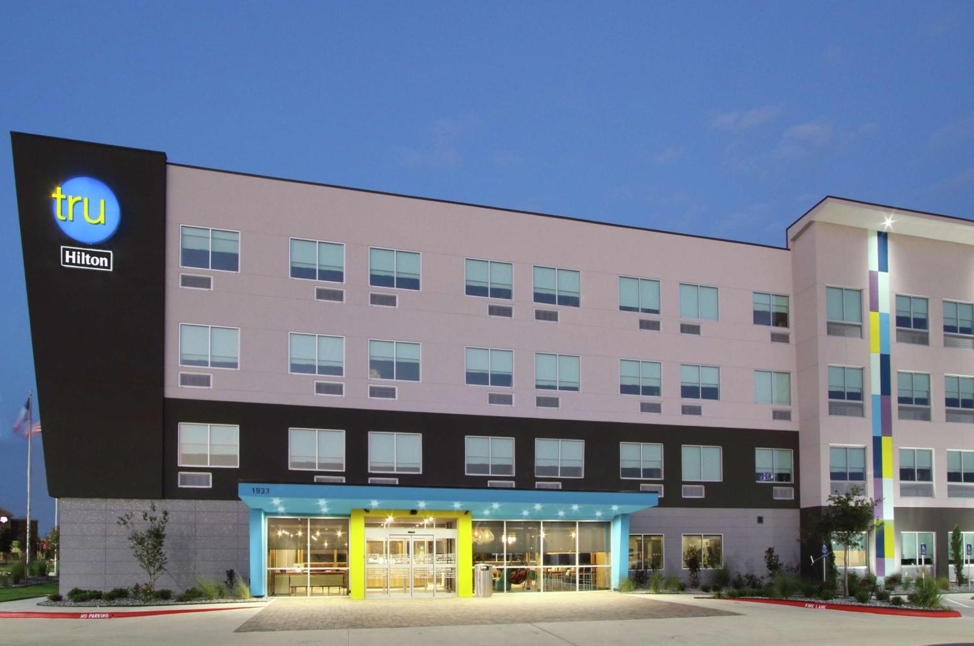 Tru By Hilton Bryan College Station Hotel Exterior photo